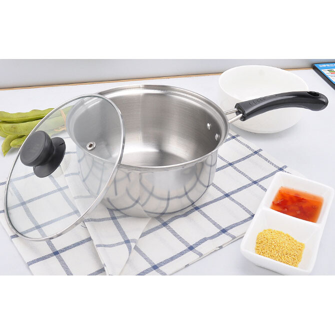 Three-Piece Stainless Steel Saucepan Set with Glass Lids